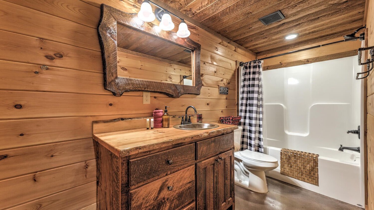 Photo of Bathroom in Morganton