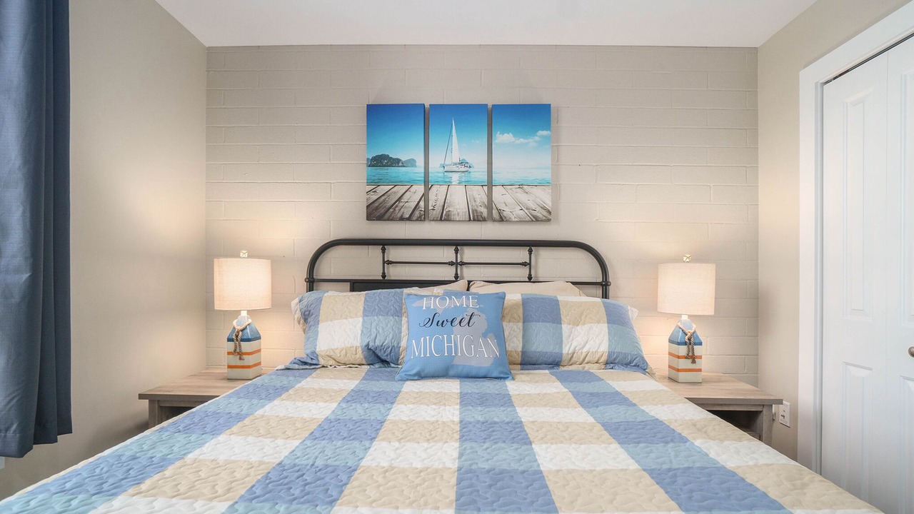 Photo of Bedroom in Manistee