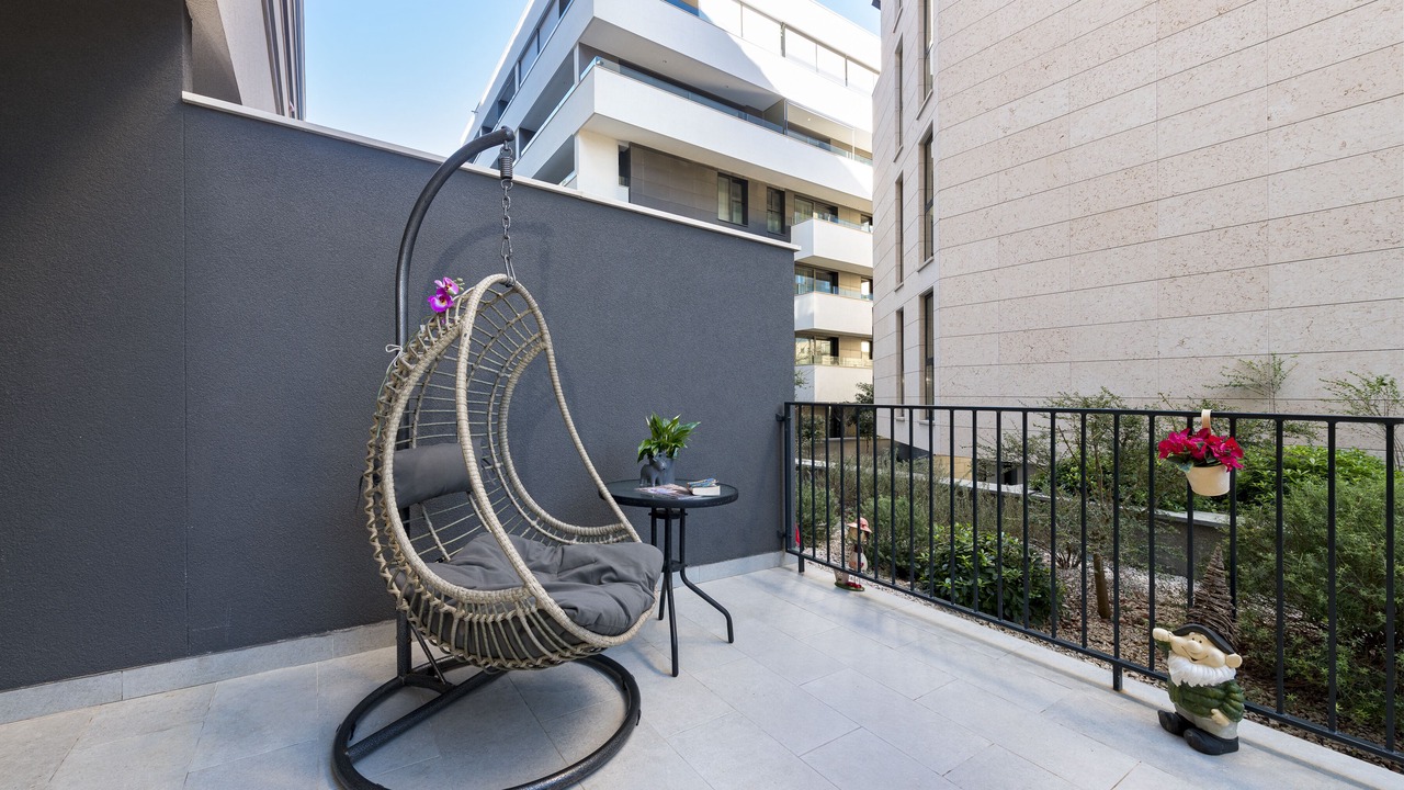 Photo of Patio Balcony in Montovjerna