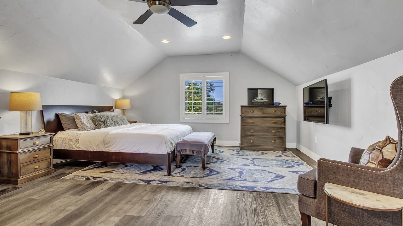 Photo of Bedroom in Canyon Rim
