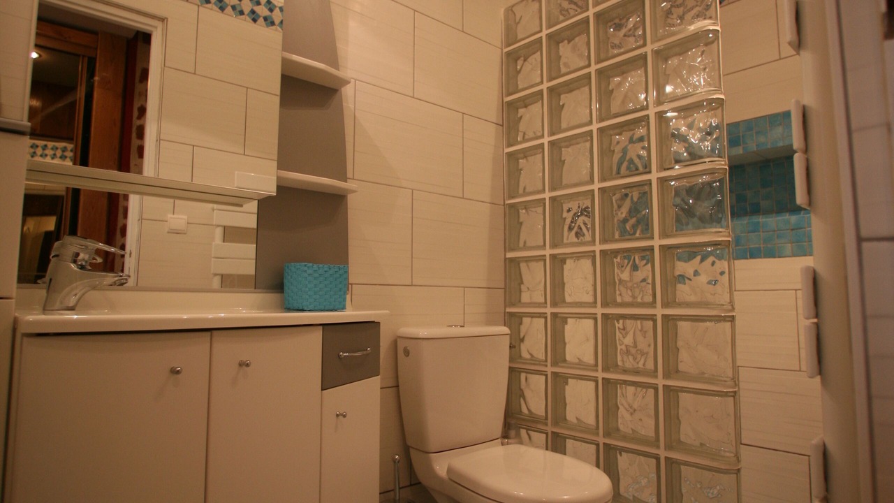 Photo of Bathroom in Houlgate