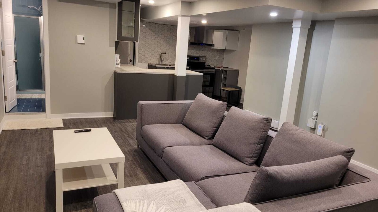 Photo of Livingroom in Longueuil