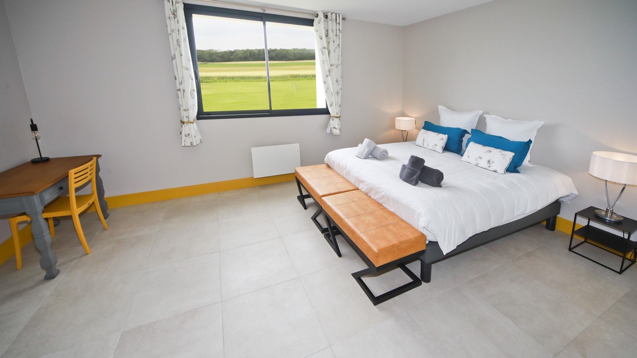 Photo of Bedroom in Saint-Cyr-sur-Morin