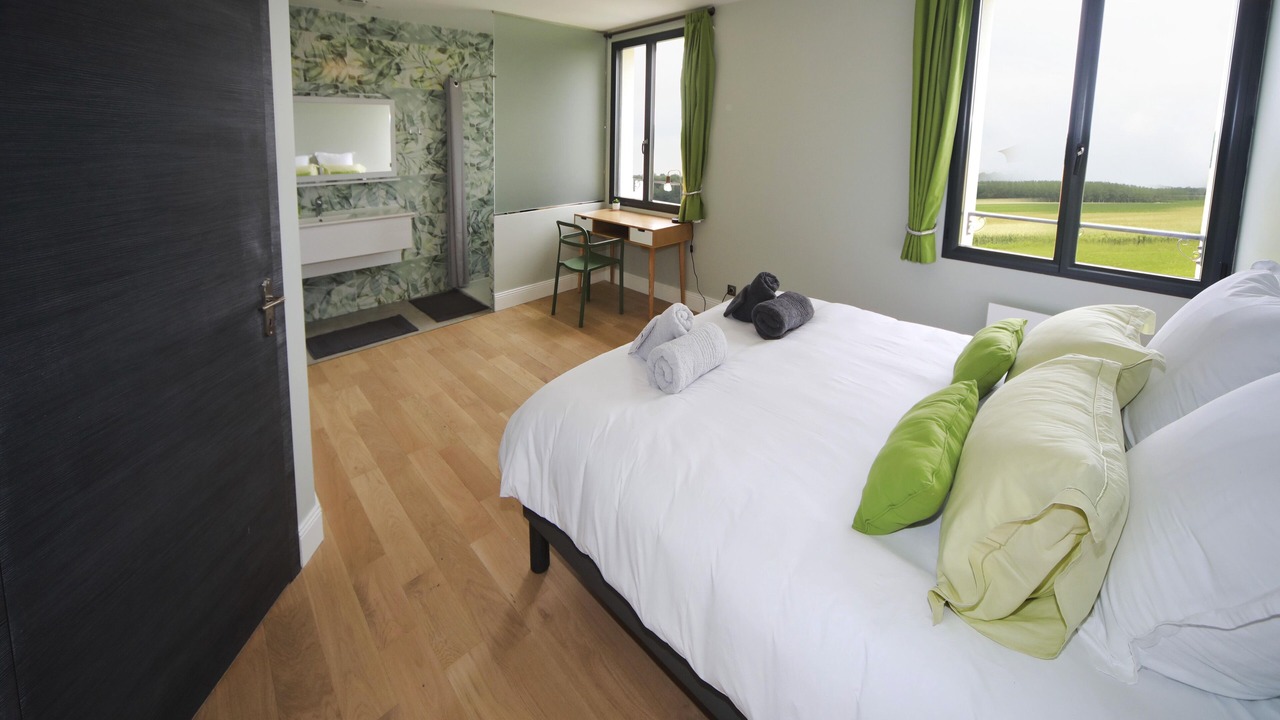 Photo of Bedroom in Saint-Cyr-sur-Morin