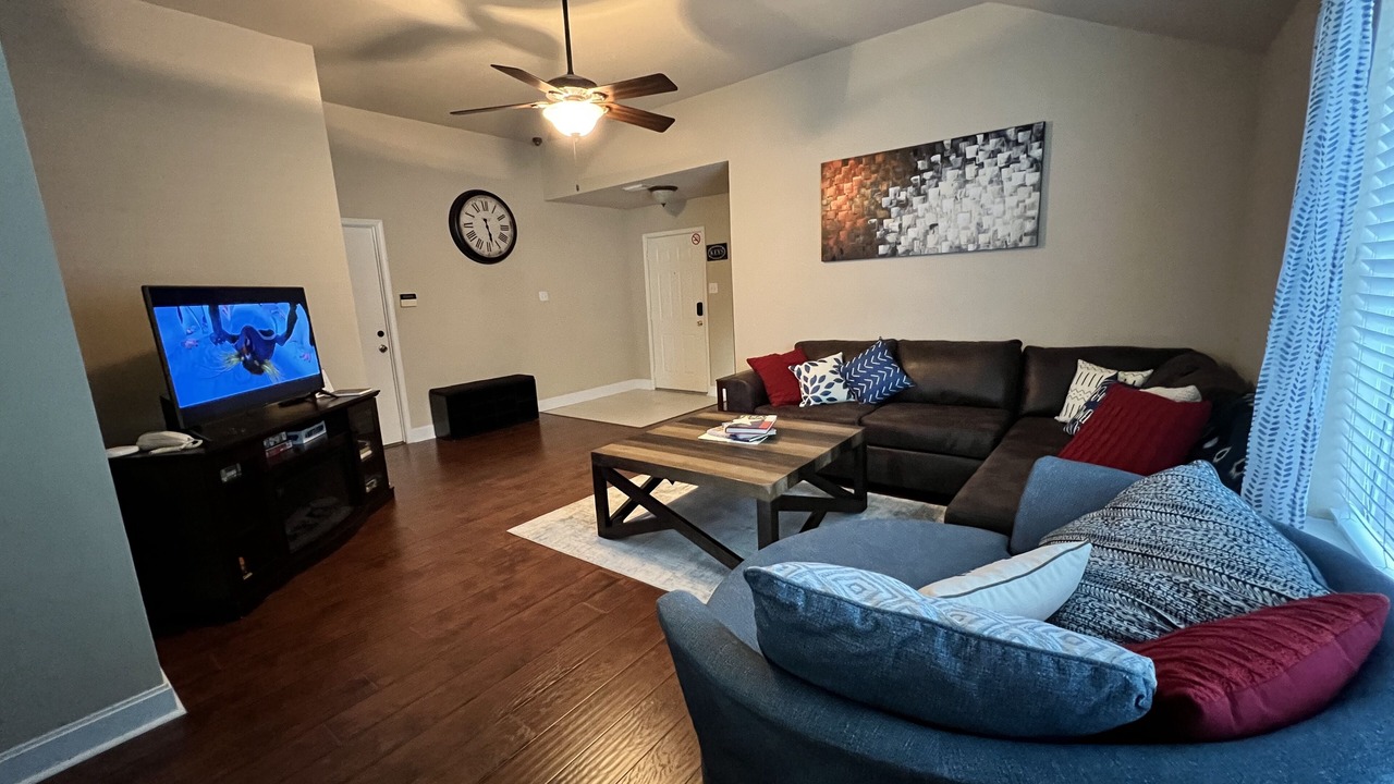 Photo of Livingroom in Atascocita