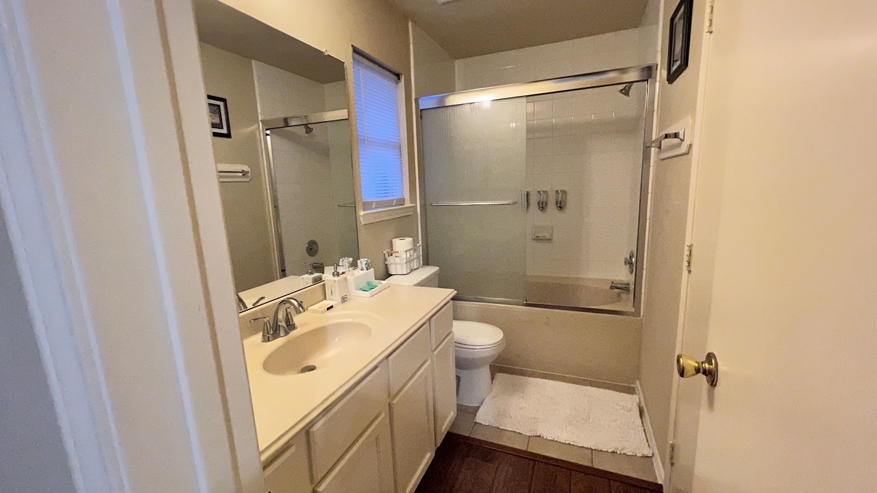 Photo of Bathroom in Atascocita