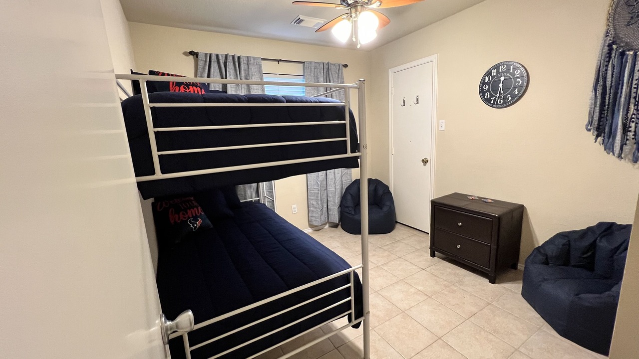 Photo of Bedroom in Atascocita