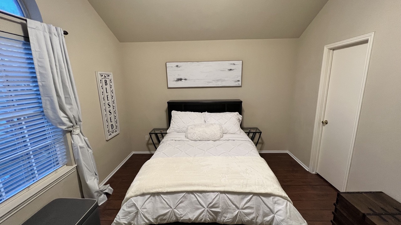 Photo of Bedroom in Atascocita