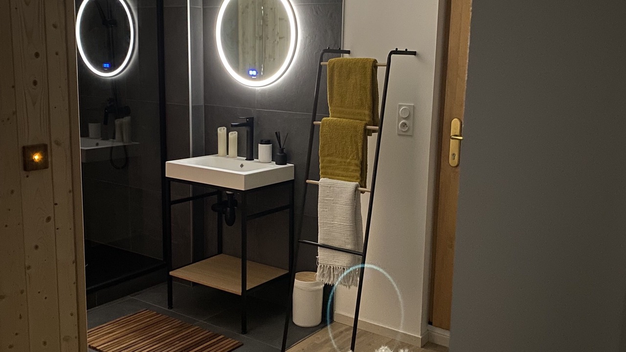 Photo of Bathroom in Lalaye