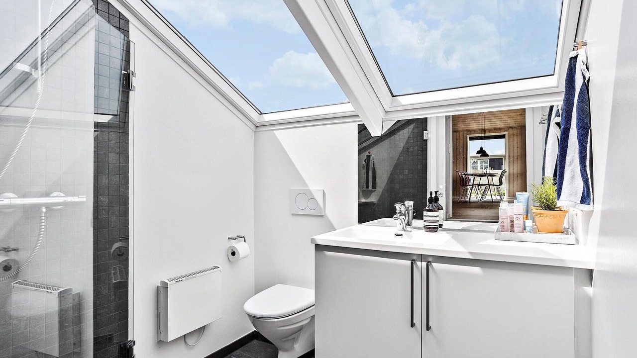 Photo of Bathroom in Hejlsminde Strand