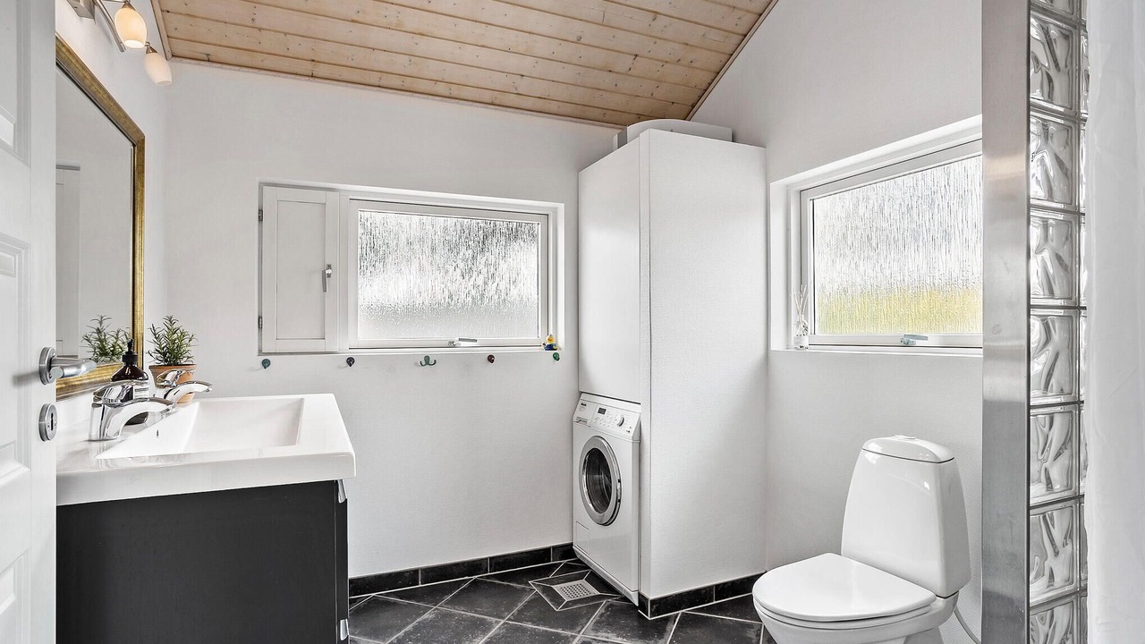 Photo of Bathroom in Hejlsminde Strand