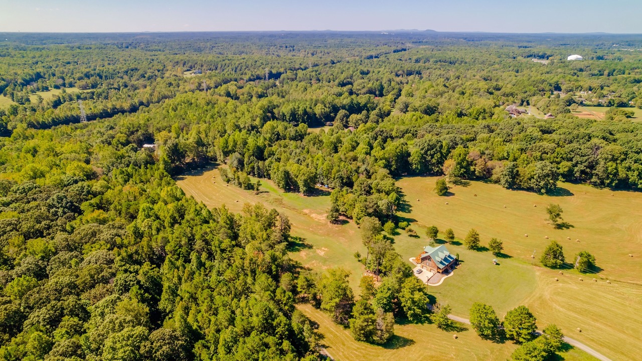 Photo of Outdoor in Huntersville