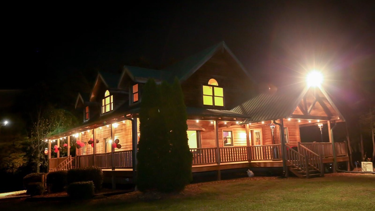 Photo of Outdoor in Huntersville