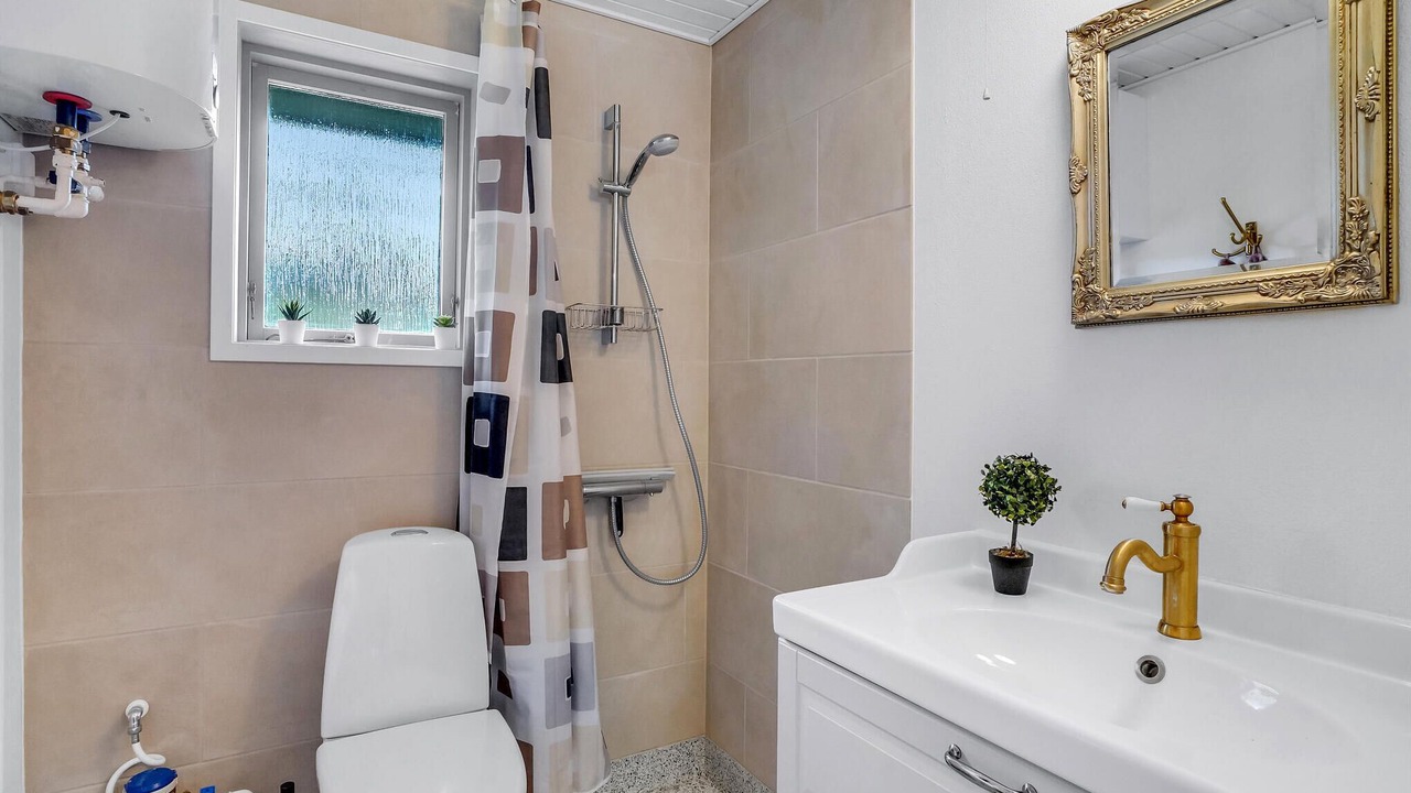 Photo of Bathroom in Tranum