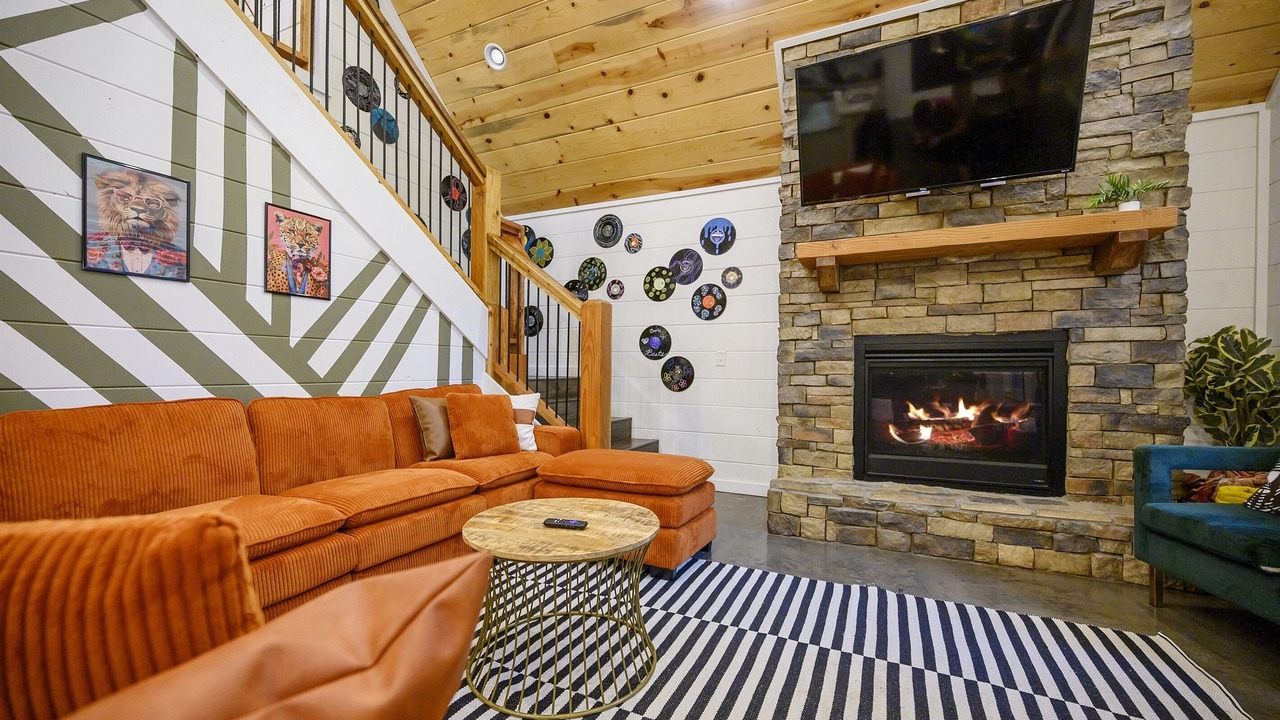 Photo of Livingroom in Hochatown