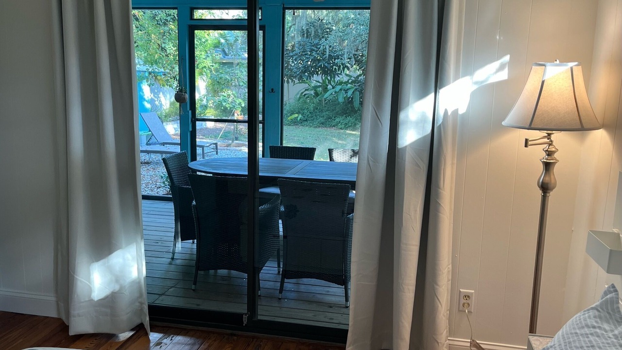 Photo of Bedroom in Laurel Park