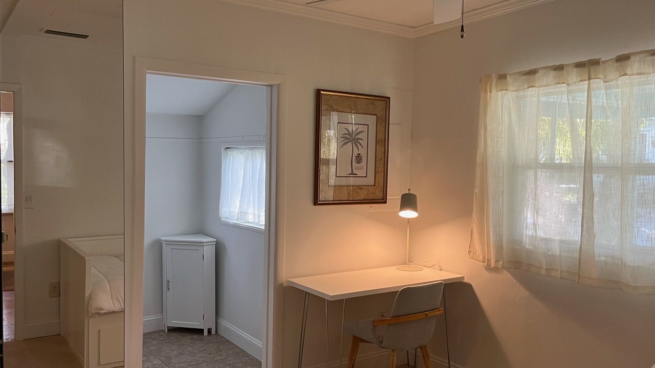 Photo of Bedroom in Laurel Park