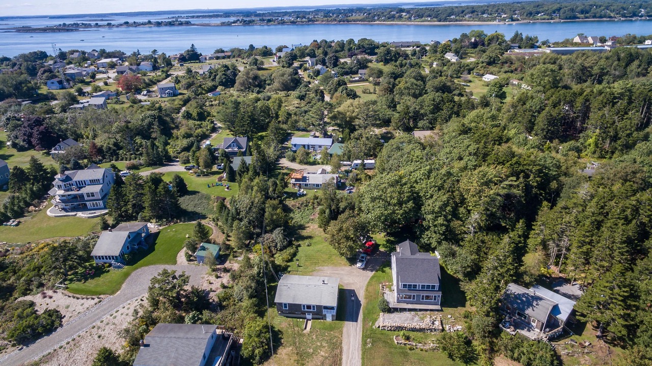 Photo of Others in Mid-Coast and Islands