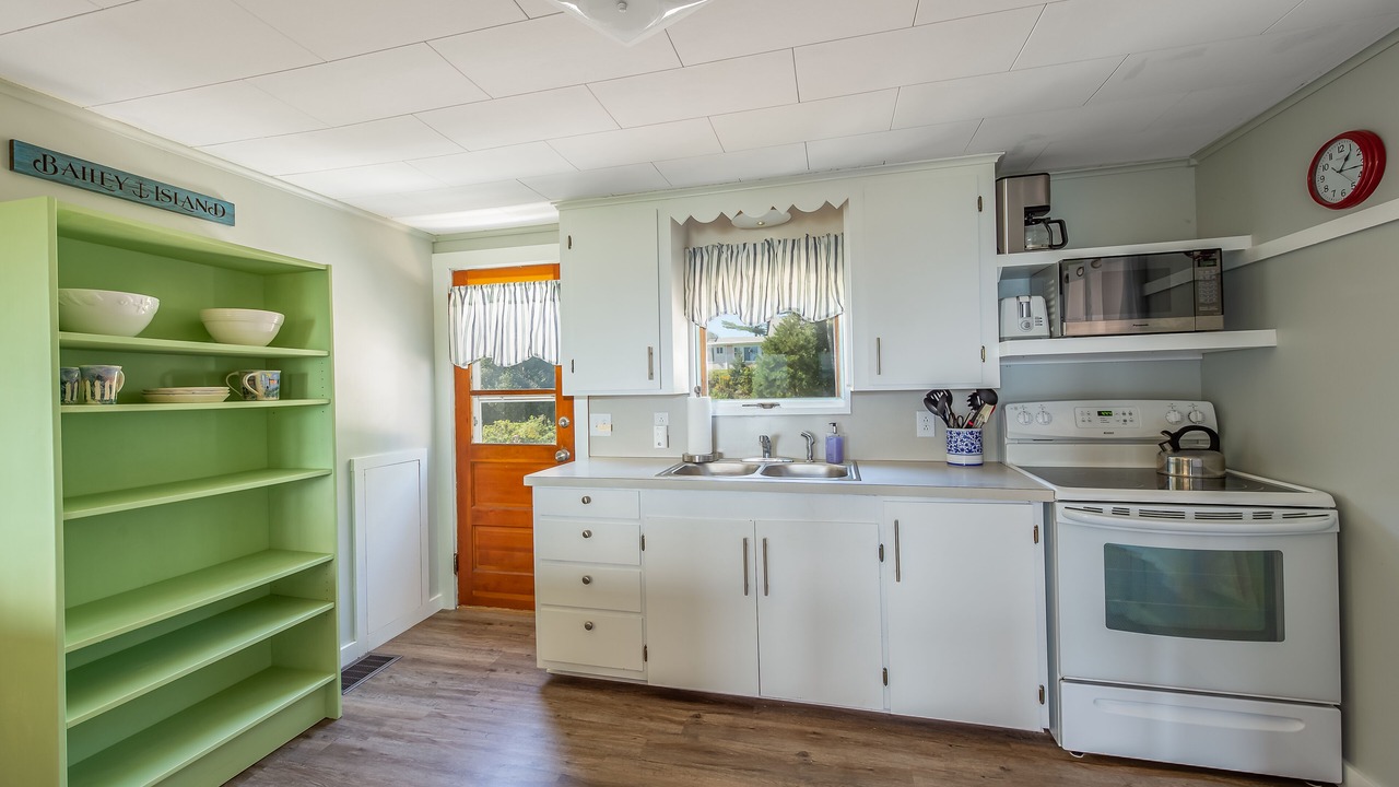 Photo of Others in Mid-Coast and Islands