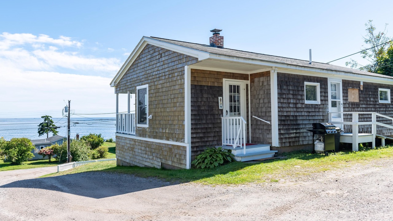 Photo of Others in Mid-Coast and Islands