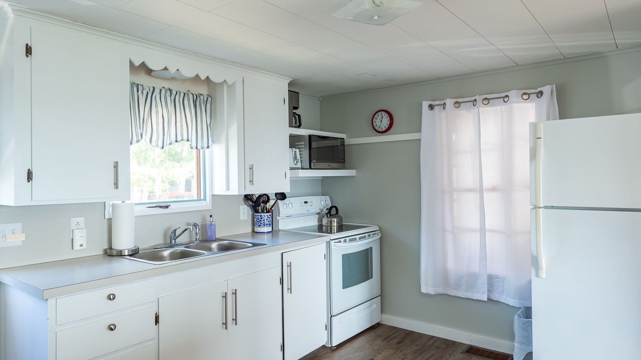 Photo of Others in Mid-Coast and Islands