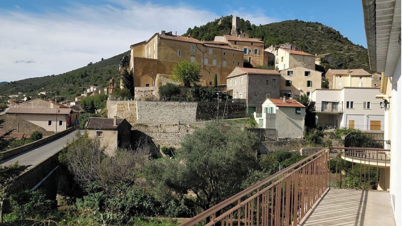 Photo of Patio Balcony in Roquebrun