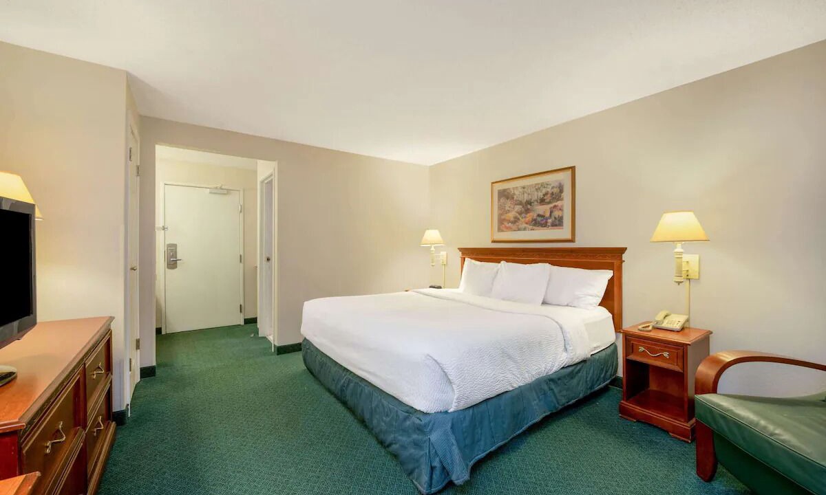 Photo of Bedroom in Independence