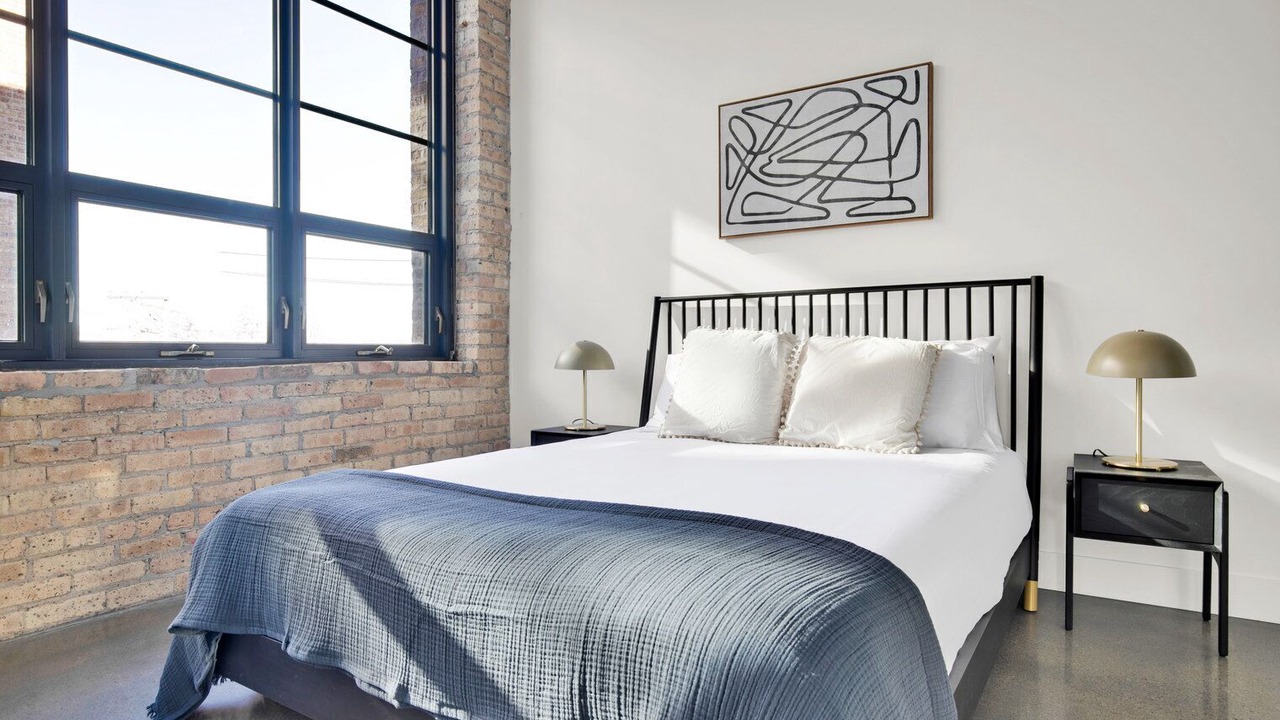 Photo of Bedroom in Sheffield Neighbors