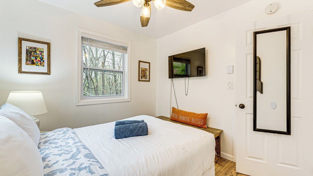 Photo of Bedroom in Bushkill