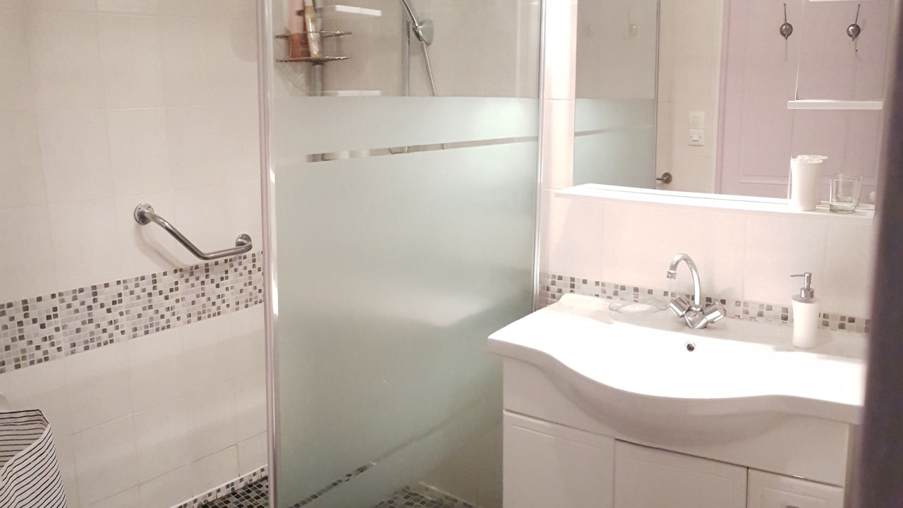 Photo of Bathroom in Arles-sur-Tech