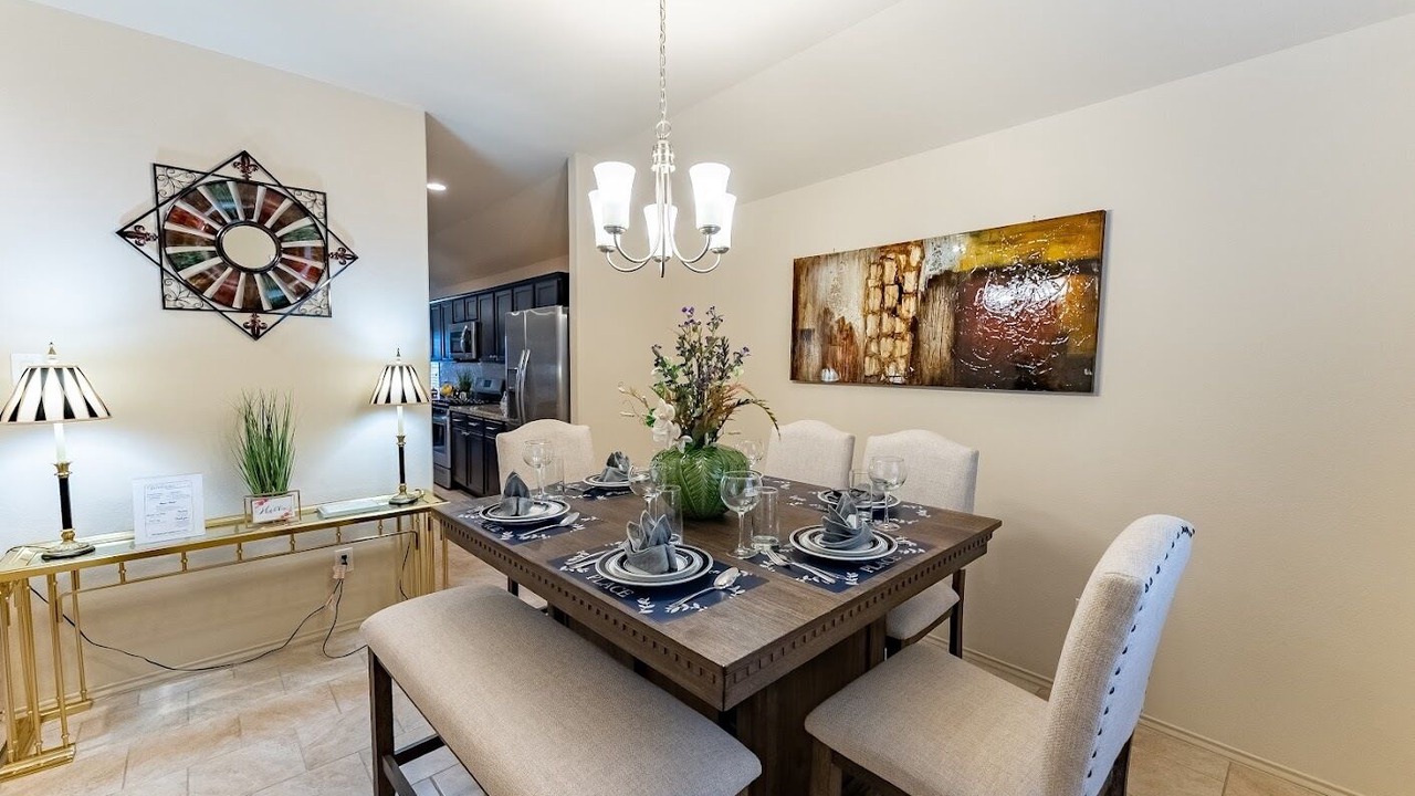 Photo of Livingroom in Spring