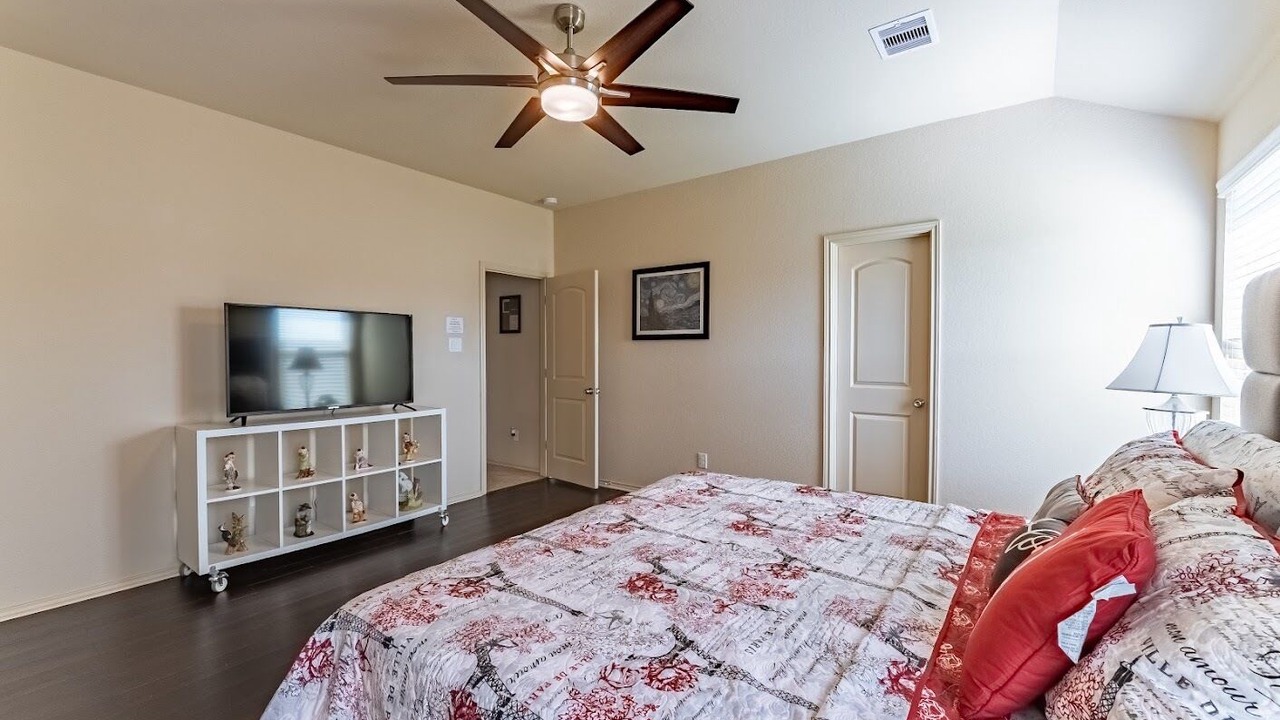 Photo of Bedroom in Spring