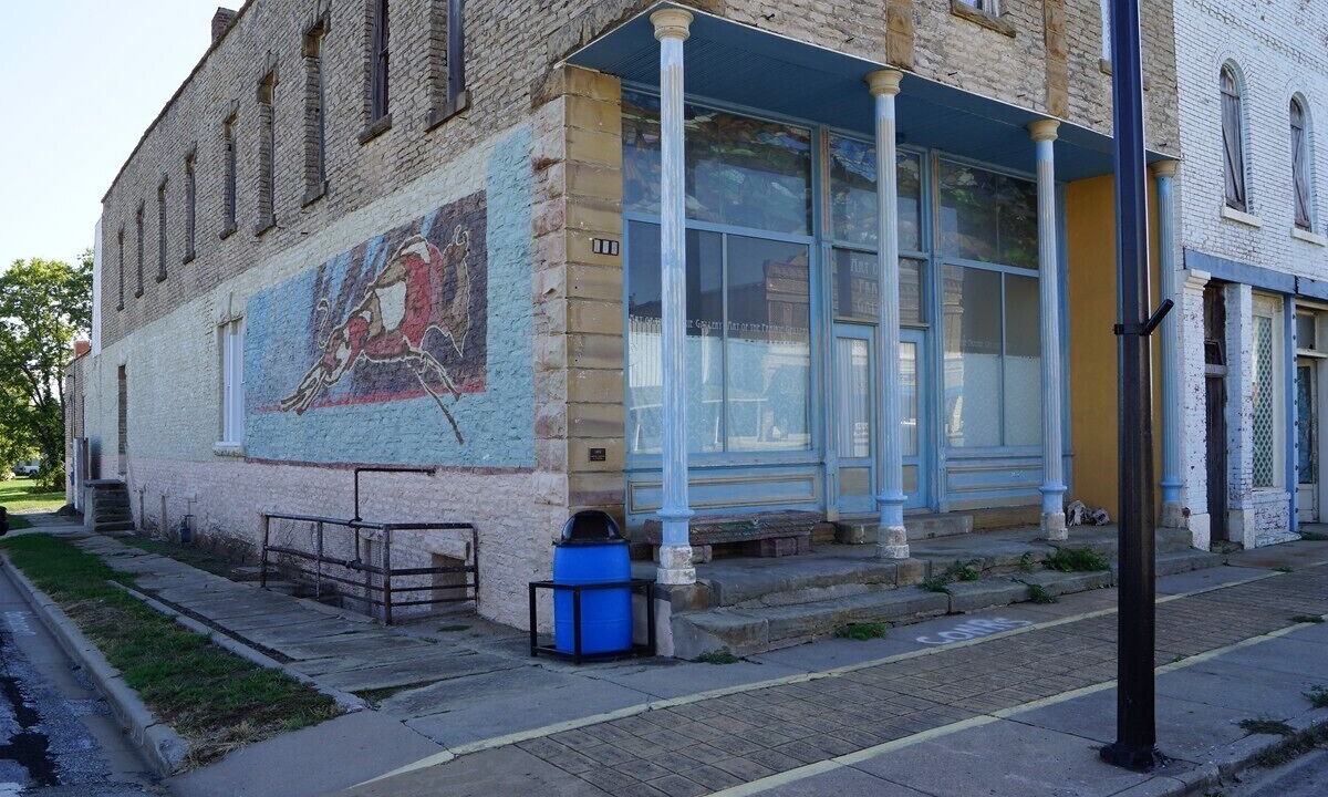 Photo of Outdoor in Sedan