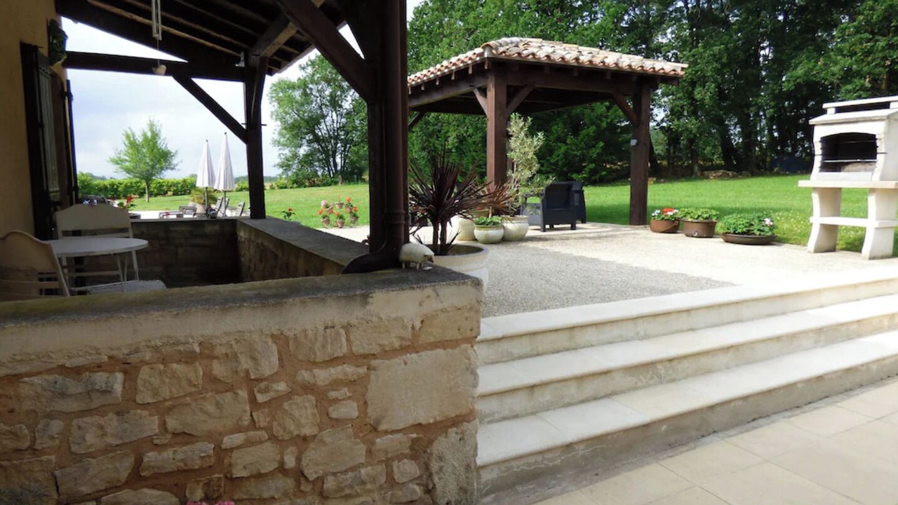 Photo of Outdoor in Rampieux