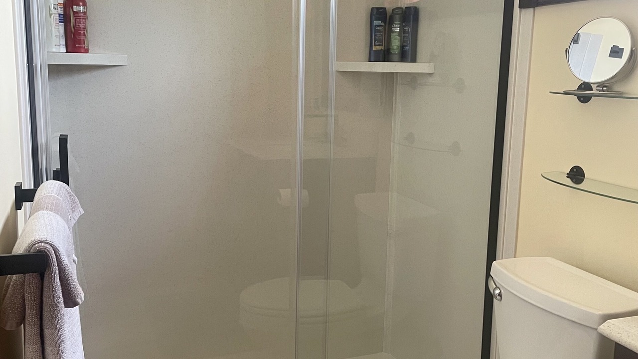 Photo of Bathroom in Neosho