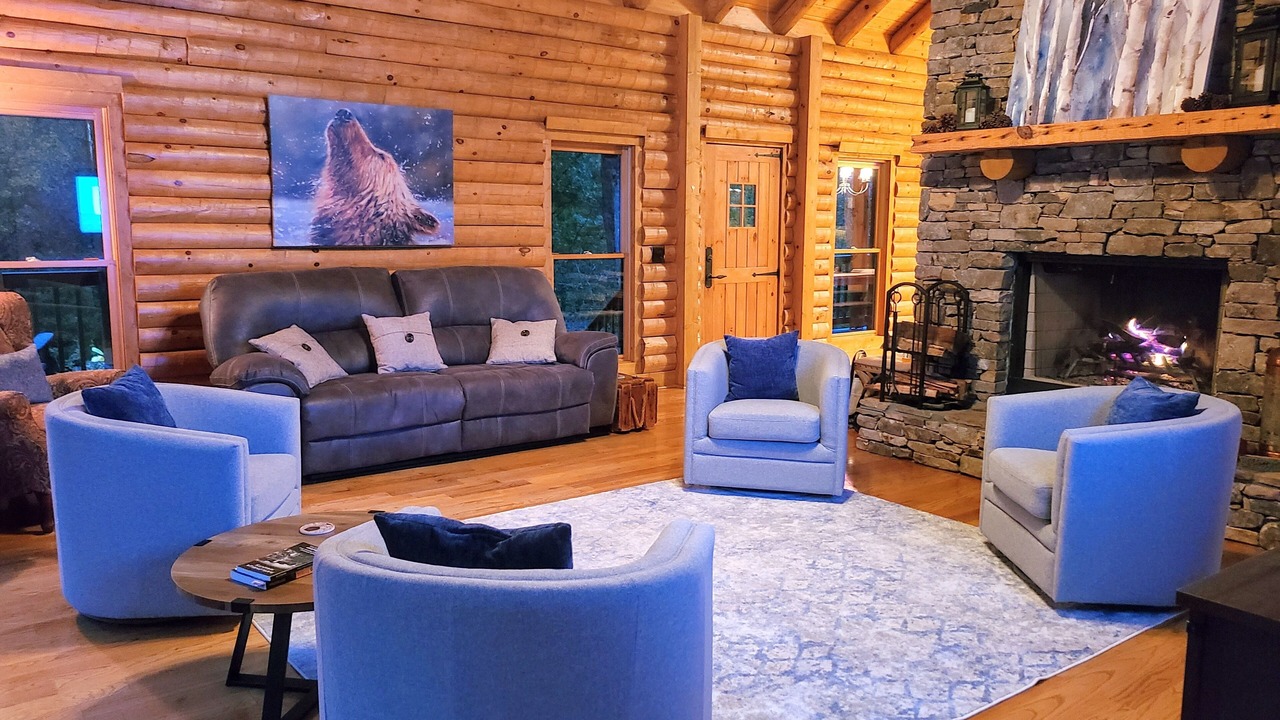 Photo of Livingroom in Cleveland