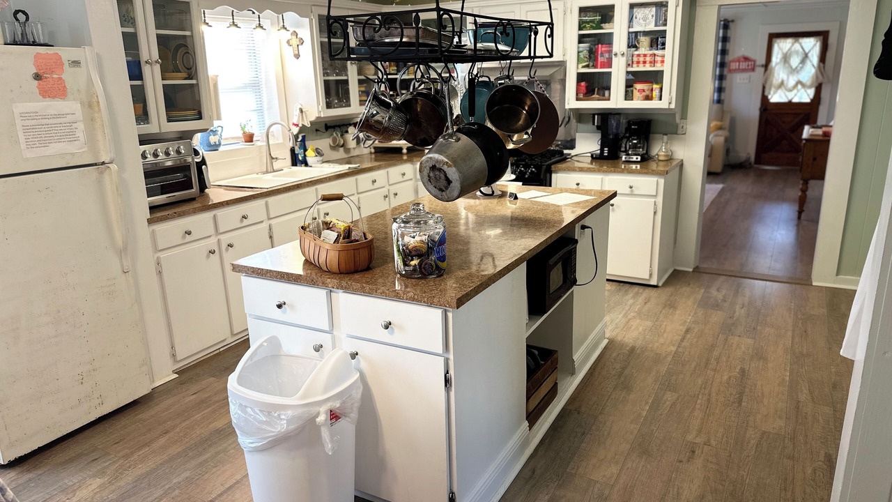Photo of Kitchen in Mittie