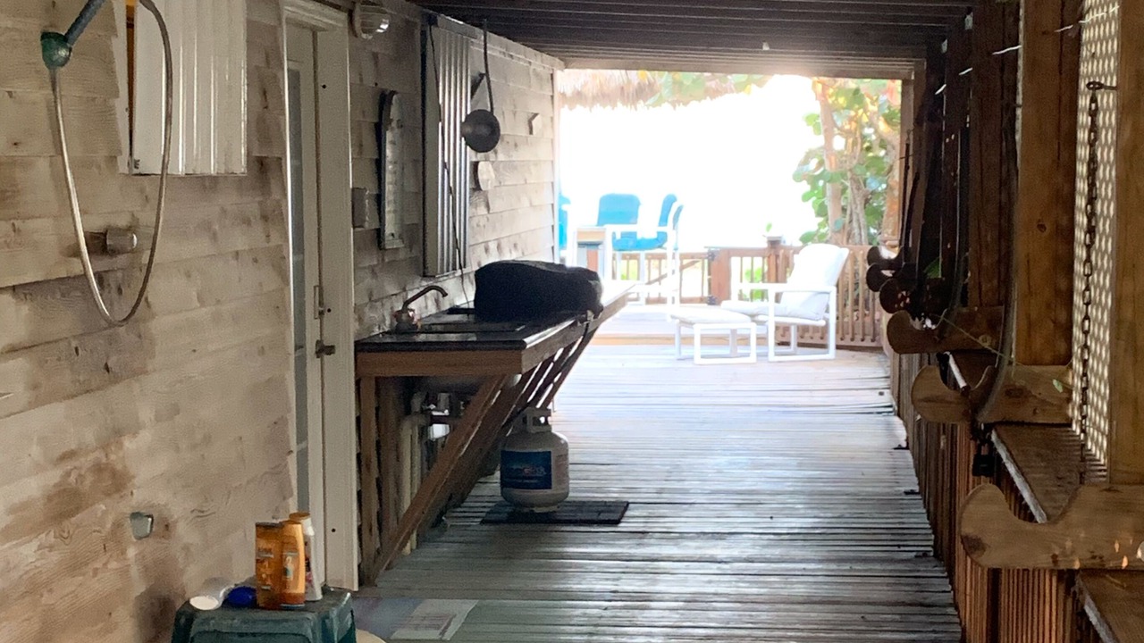 Photo of Patio Balcony in Crescent Beach