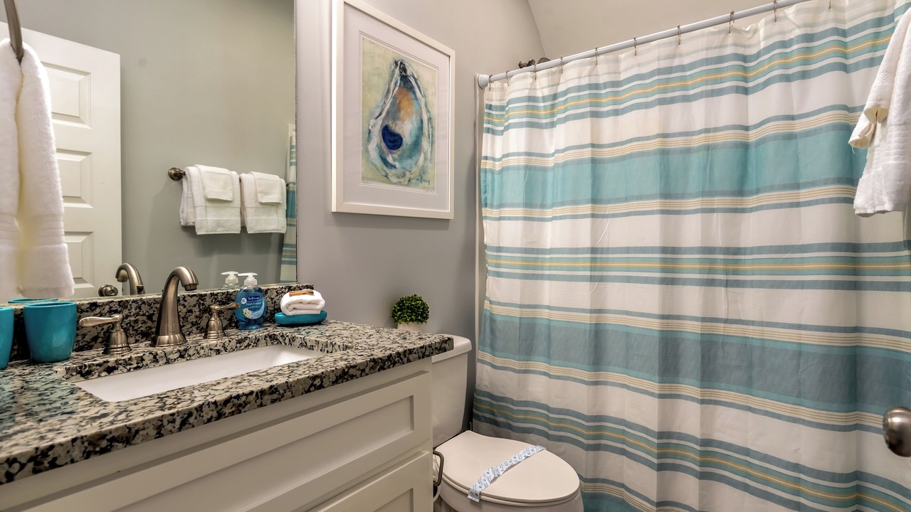 Photo of Bathroom in Dauphin Island