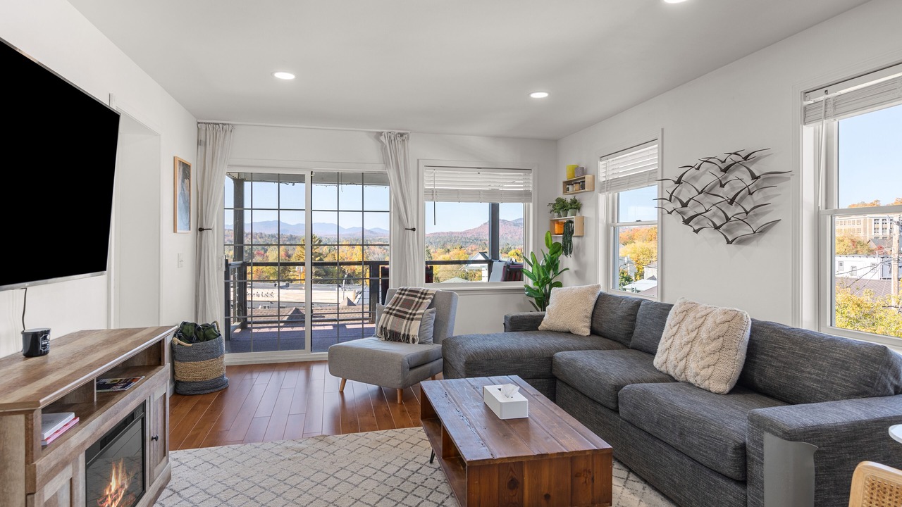 Photo of Livingroom in Lake Placid