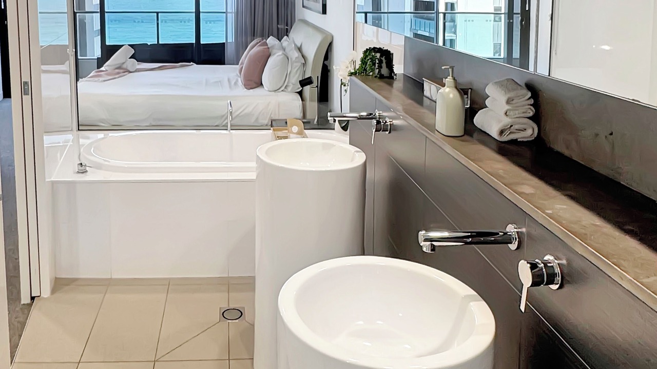 Photo of Bathroom in Broadbeach
