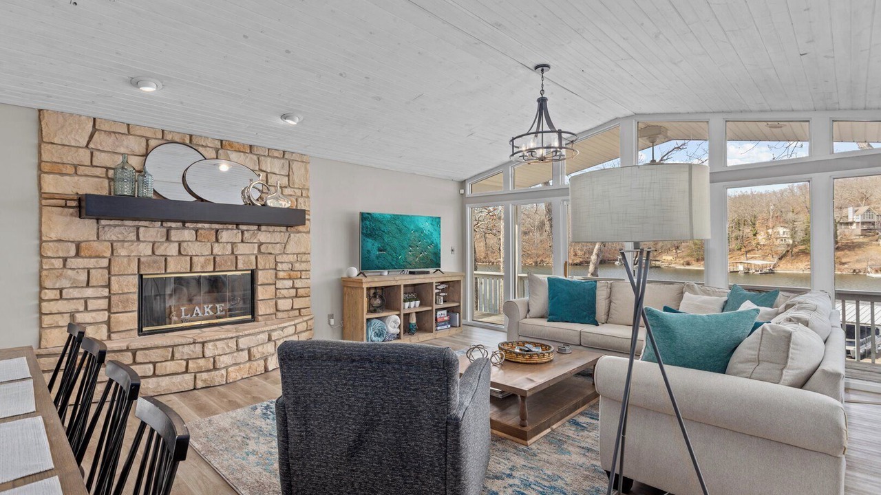 Photo of Livingroom in McColley