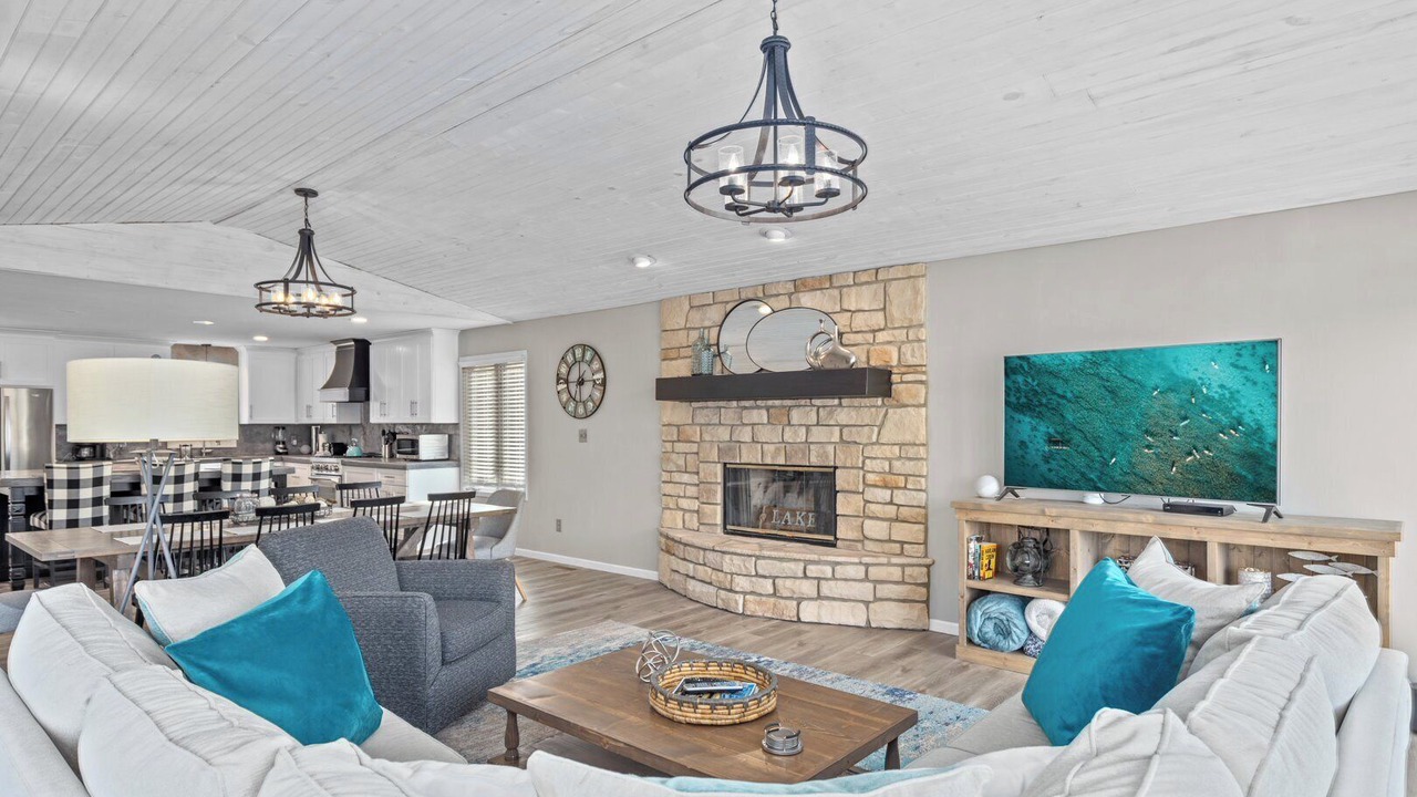 Photo of Livingroom in McColley