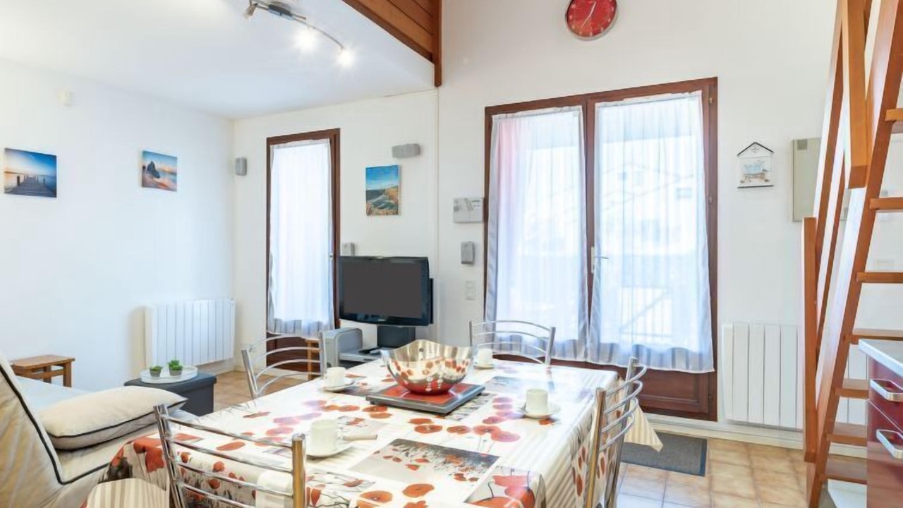 Photo of Bedroom in Saint-Cyprien Plage