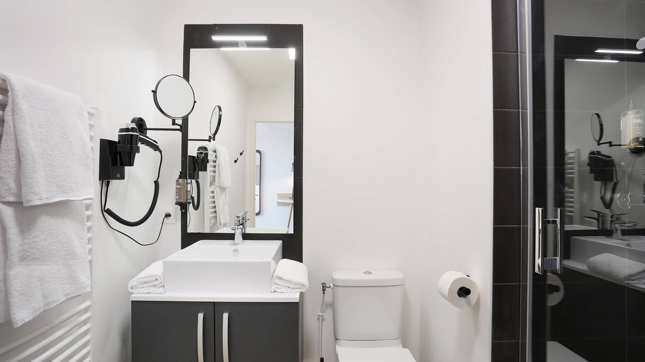 Photo of Bathroom in Compans-Caffarelli