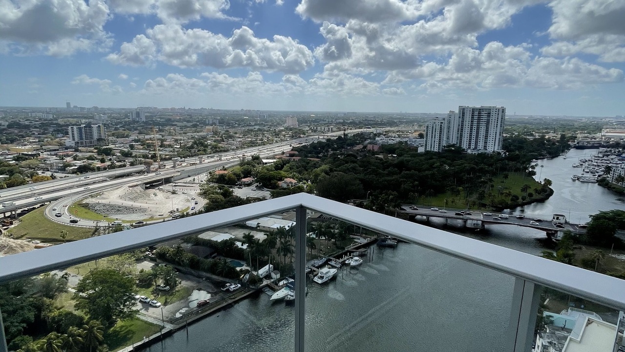Photo of Outdoor in Allapattah