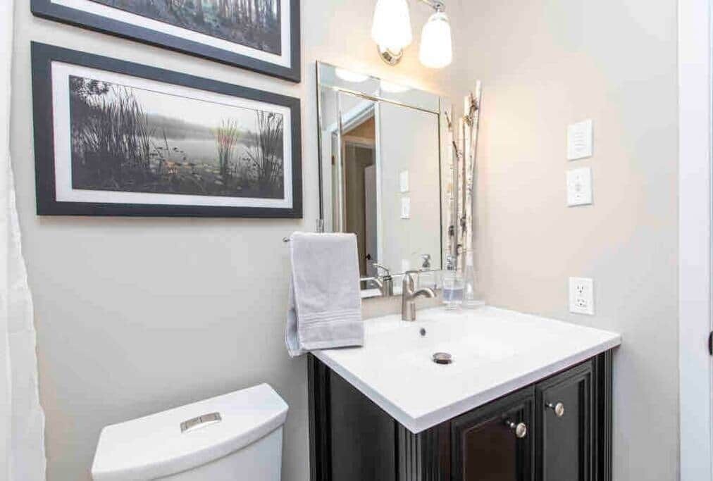 Photo of Bathroom in Calabogie