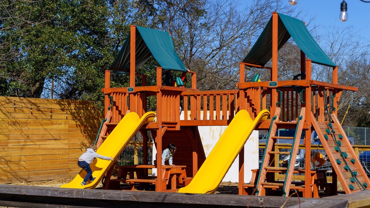 Photo of Others in East Oak Hill