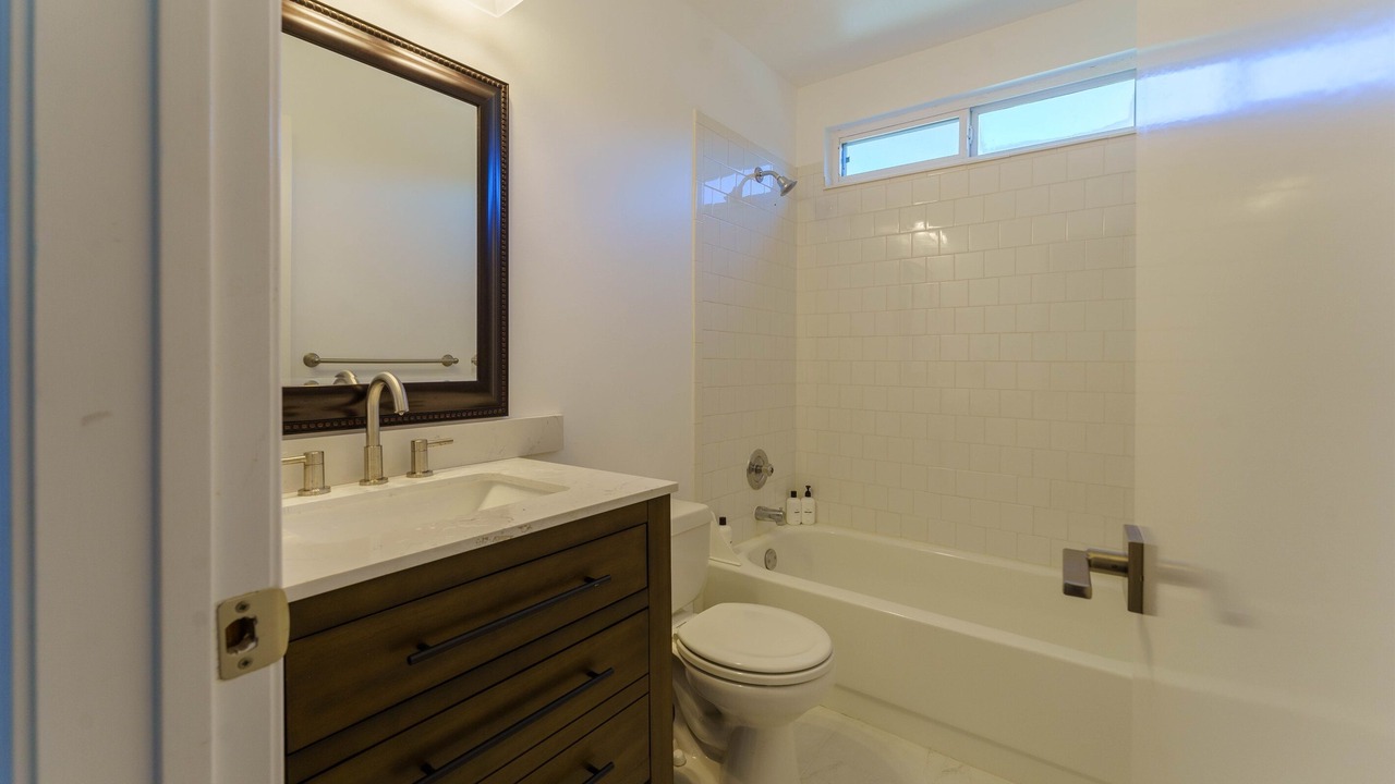 Photo of Bathroom in East Oak Hill