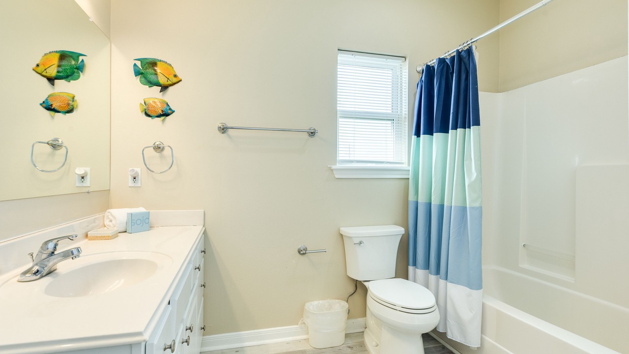 Photo of Bathroom in Miramar